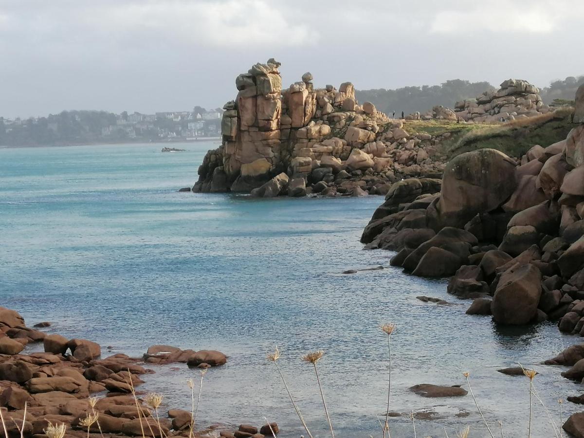 maison de pécheur typique presqu’île Saint Jacut Sur Mer Extérieur photo