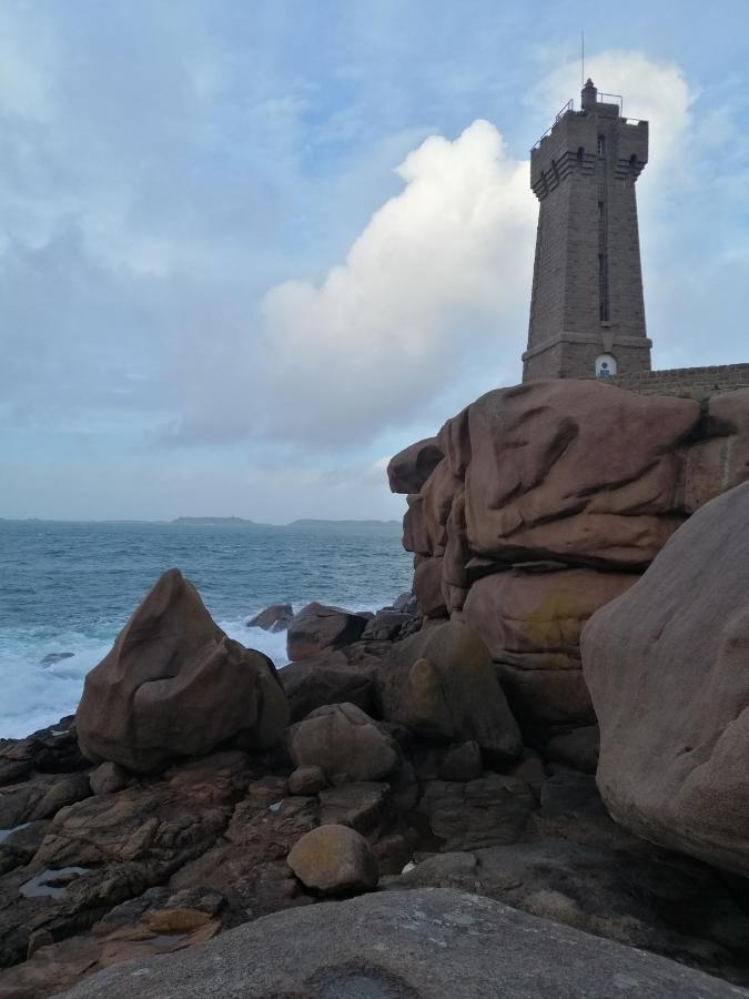 maison de pécheur typique presqu’île Saint Jacut Sur Mer Extérieur photo
